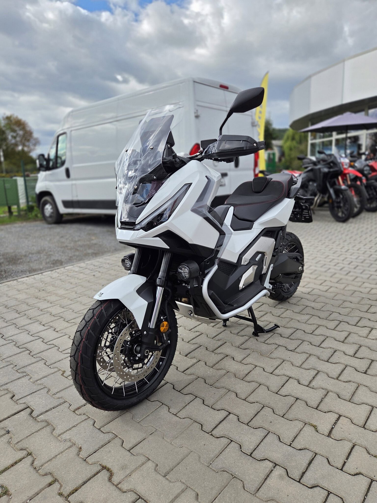 HONDA X-ADV DCT