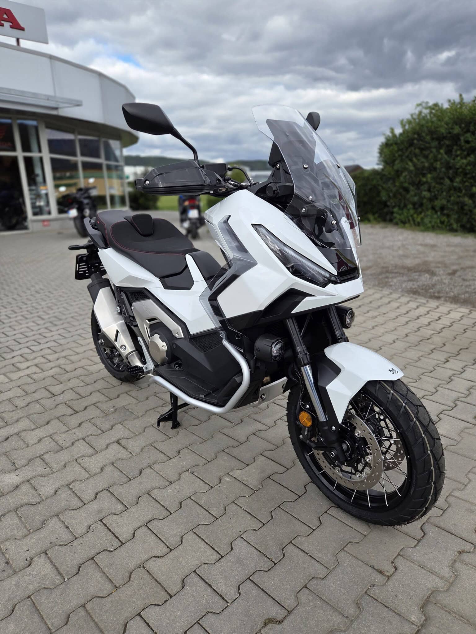 HONDA X-ADV DCT