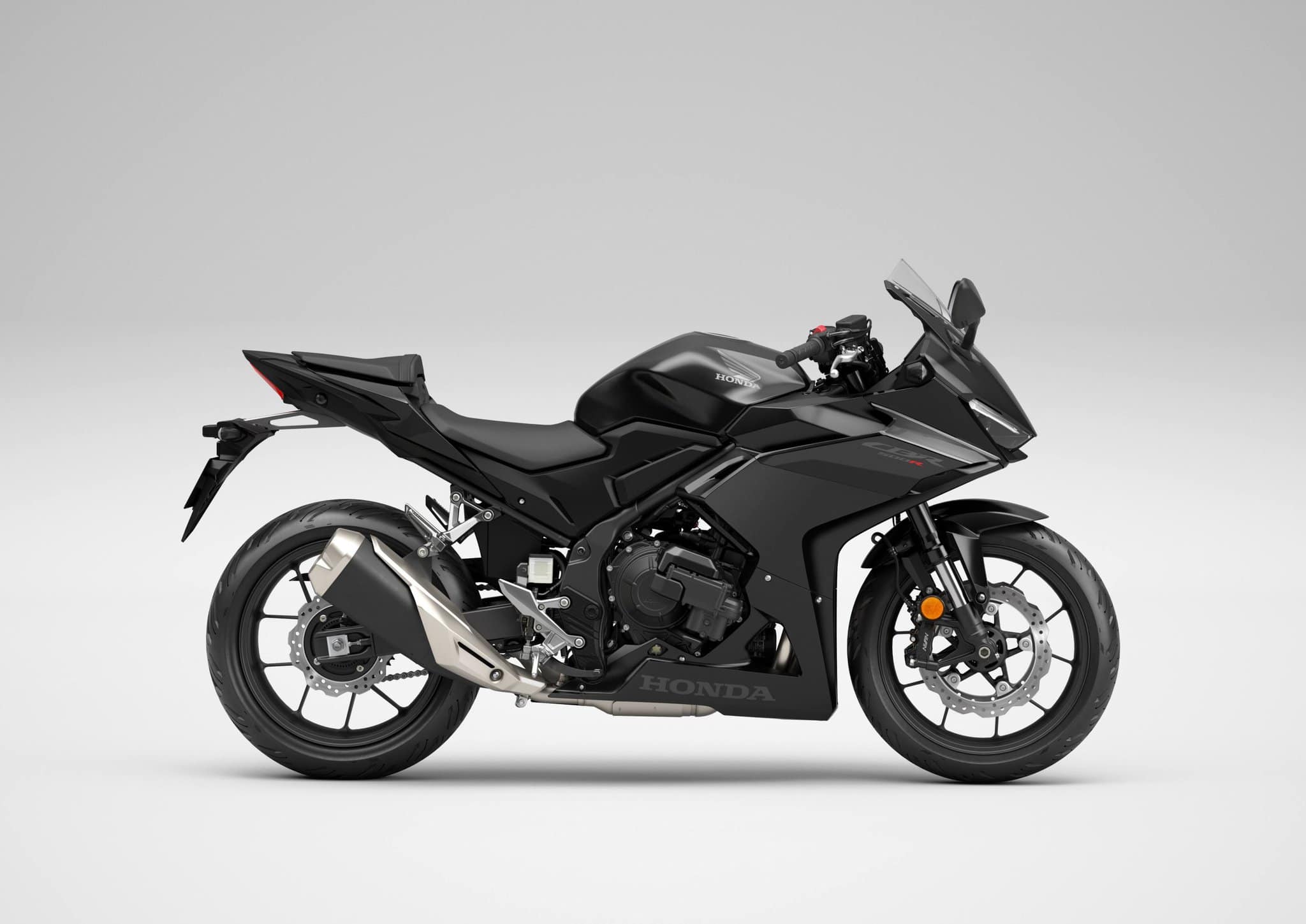HONDA CBR500R E-Clutch 2026