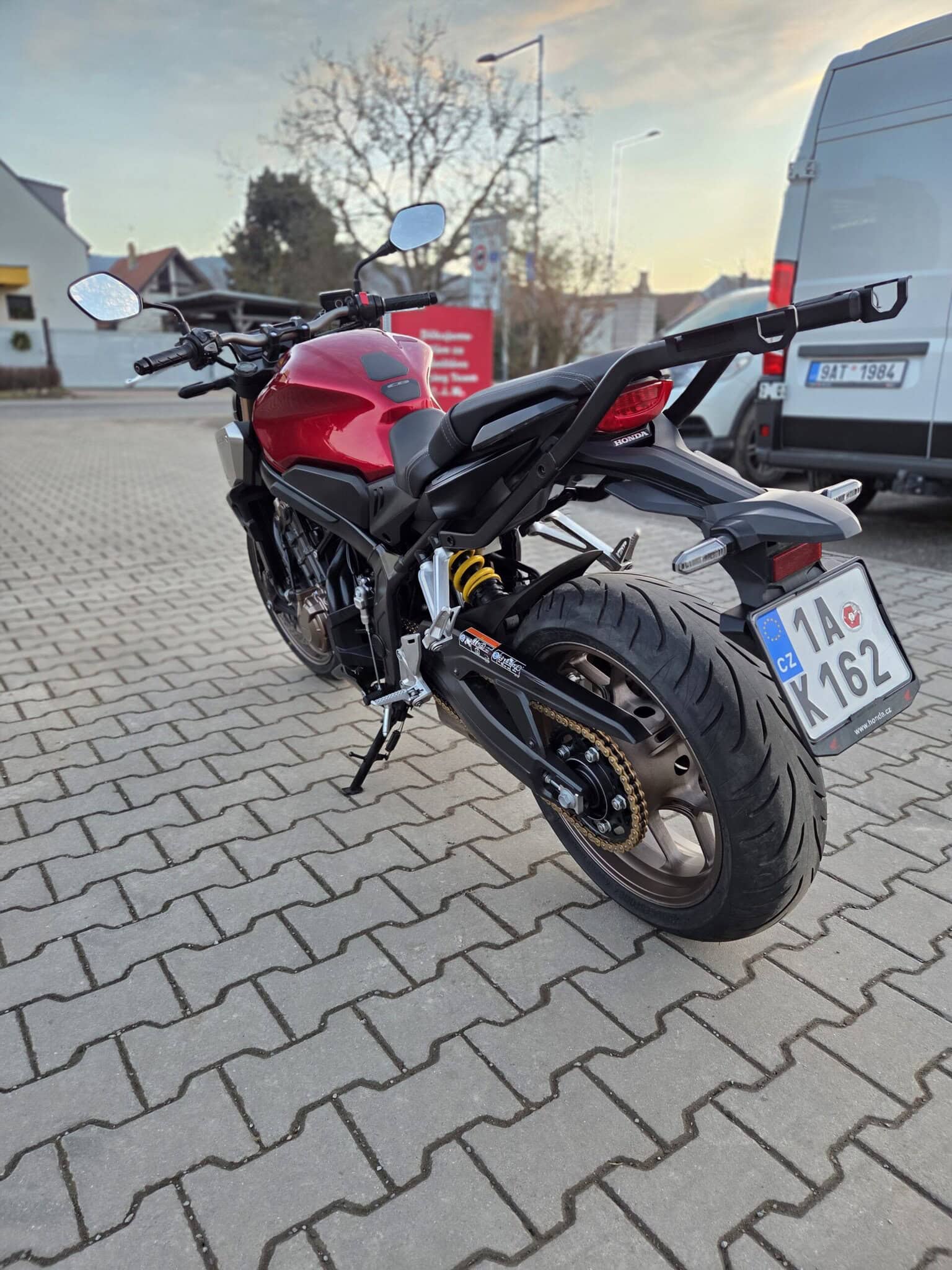 Honda CB650R 2019