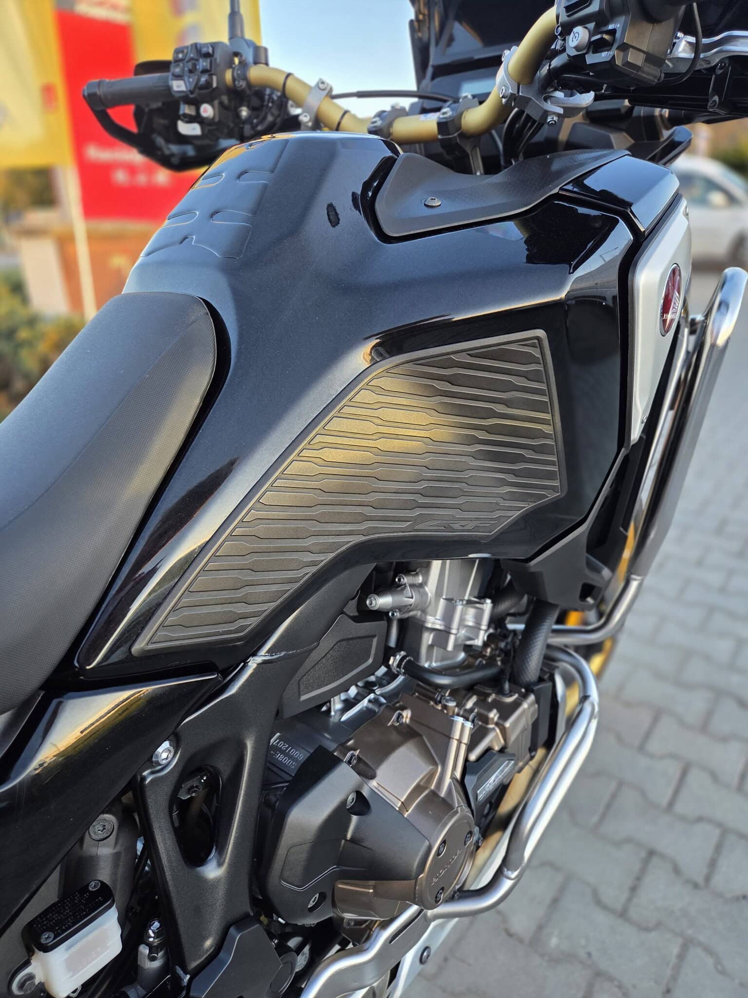 Honda CRF1100L Africa Twin Adventure Sports DCT Showa EERA 2020, 1. majitel