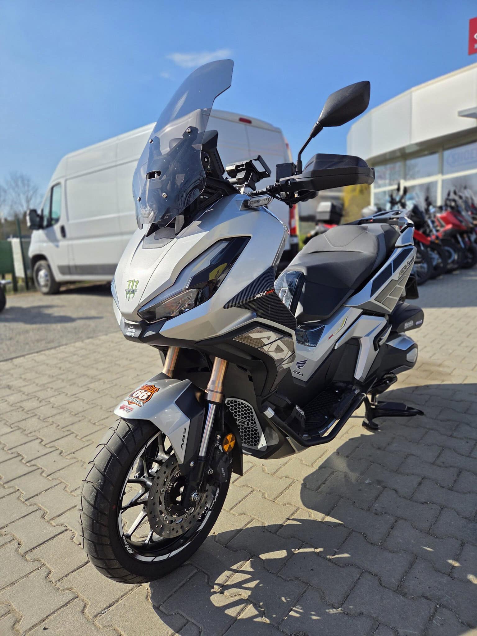 Honda ADV350, 2022, 1. majitel