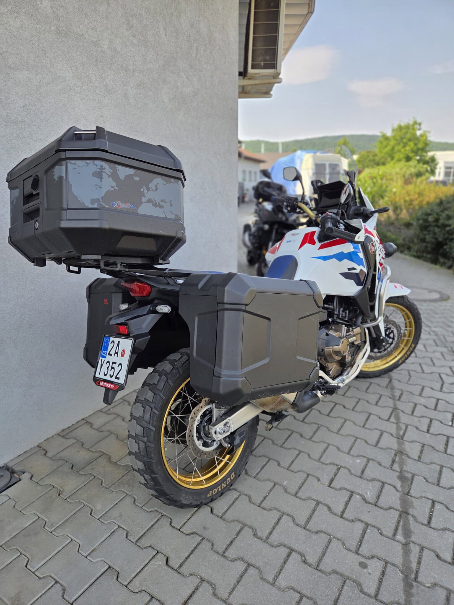 HONDA CRF1100L Africa Twin Adventure Sports DCT Showa EERA™ 2025