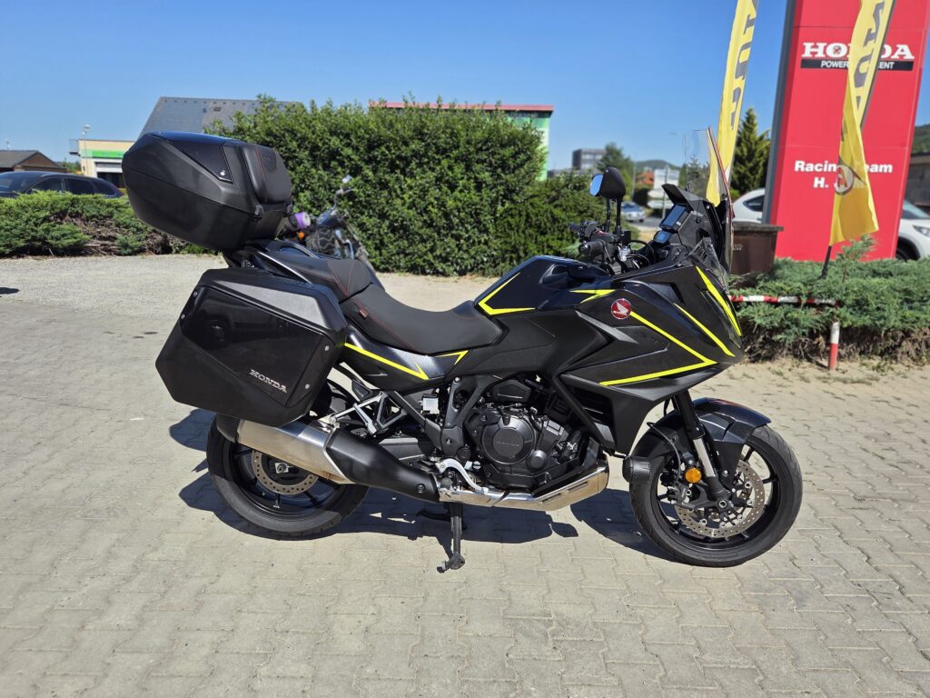 Honda NT1100 2025, 1. majitel